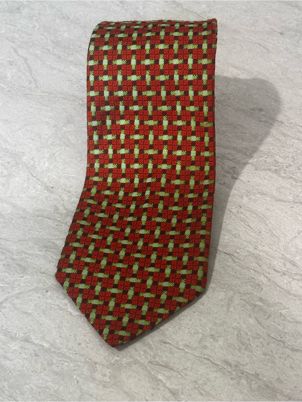Vintage National Men's Red and Green Woven Geometric Tie